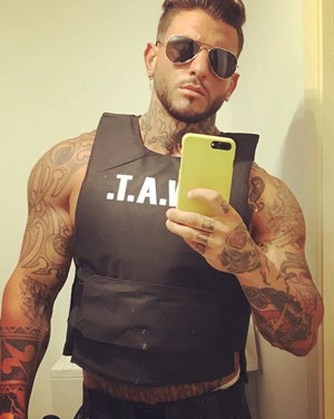 boy stripper masculino zaragoza